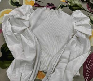 Elegant White Ribbed Top 🤍
