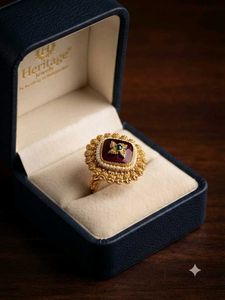 Vintage Gold Tone Statement Ring