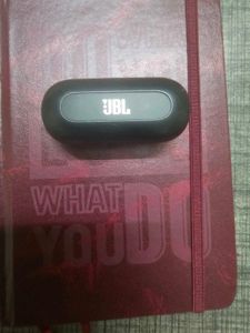 jbl c100 tws earbuds 100% original (working)