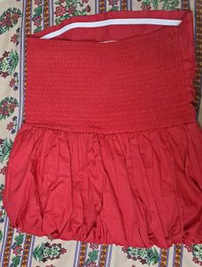 Chic Red Strapless Peplum Top
