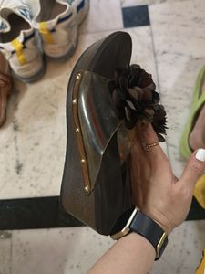 beautiful brawn slipper