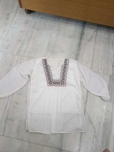White Embroidered Kurta