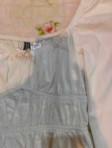 White Puff Sleeve Crop Top