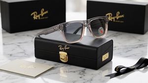 Ray-Ban Sunglasses