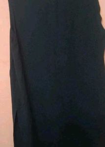 Sleeveless V-Neck Black Tunic Top