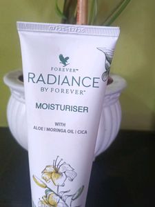 Forever Radiance Moisturiser
