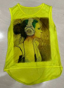 Neon yellow graphic print sleeveless high low top