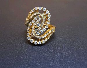 Sparkling Zirconia Ring