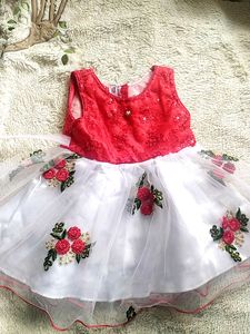 🥀Red And White Fancy Frock🍒