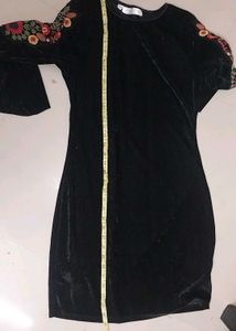 embroidered velvet top