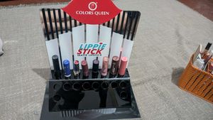 lipstick stand 😍💋
