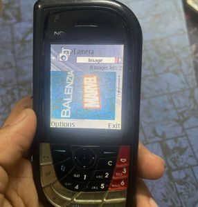 Nokia 7610 – The Iconic “S-Shape” Vintage Phone