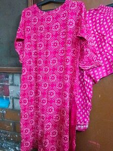 Vibrant Pink Bandhani Kurta Set