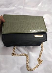 Sling Bag With Chain