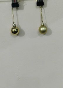 Gold Christmas Ball Ornaments