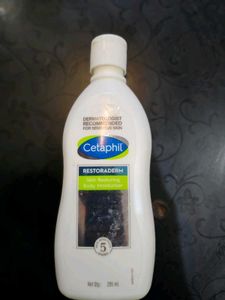 Cetaphil skin restore moisturizer