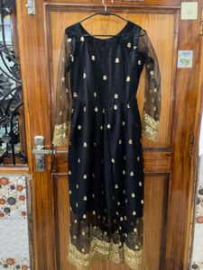 🌸Elegant Black &amp; Gold Embroidered Dress