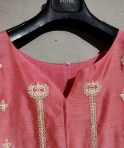 Pink Embroidered Ladies Kurta