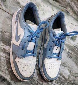 Air Jordan 1 Sneakers