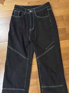 Black Jeans with Contrast Stitching
