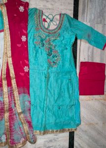 Beautiful handwork Kurta Set Suit.