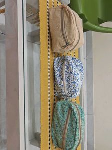 Set of 3 Cosmetic Bags