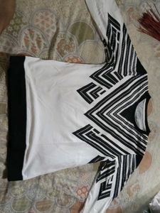 Graphic Print Long Sleeve Top