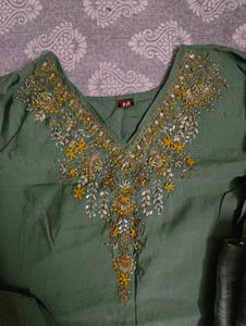 Beautifully Embellished Kurta Set