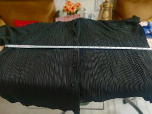 Chic Black Pleated Button-Up Shirt size-56