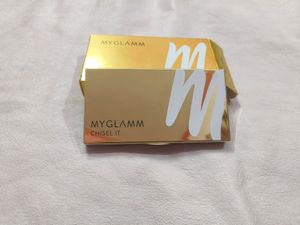 2 Myglamm Face Pallet Chisel It