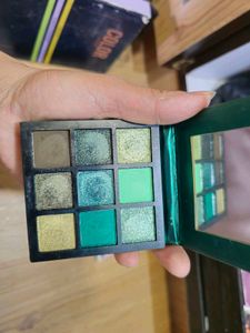 Color Beauty Emerald Obsessions Eyeshadow Pa