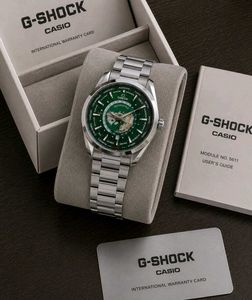 OMEGA Seamaster Worldtimer green Dial  Watch
