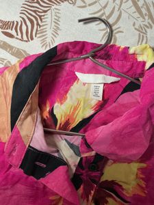 Bold Floral Print Cropped Shirt