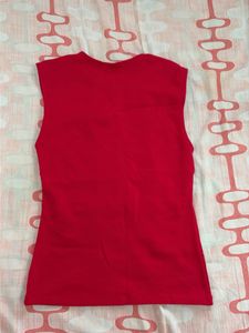 Red Sleeveless Top