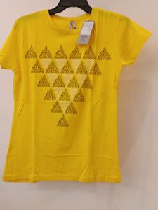 New With Tag T-shirt For Girls
