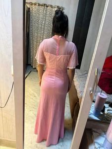 pretty pink slit gown 🩷🦋🎀