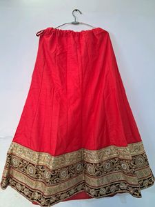 Red Broad Border Lehnga