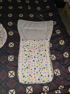 Baby Mosquito Net Bed with free 2 set of clothing