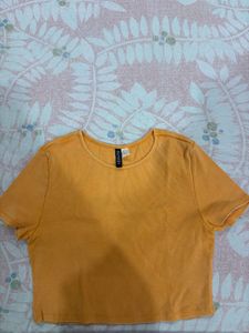 H&M Orange ribbed crop top