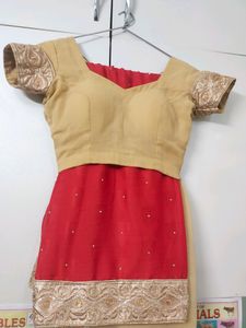 🔥SALE🔥Elegant Indian Style Red &amp; Gold Outfit