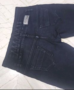 Black Skinny Fit Jeans