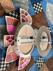 Make up box Full set