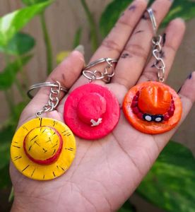 Anime One Piece Luffy Straw Hat Keychain