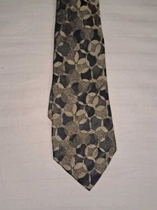 Tie Never used Geometric patterned black Olive g