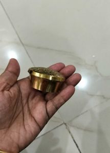 Small Brass kumkum dani
