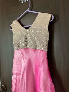 Pinkish Glittery Dress For Party Wear 🩷