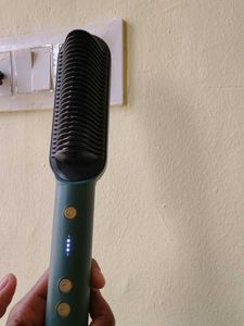 Hair straightener comb