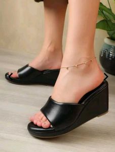 Chic Black Wedge Heels