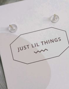 🍀 Just Lil Things - Green Floral Stud Earrings 🍀
