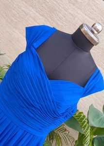 Elegant Royal Blue Off-Shoulder Gown🦋🎀